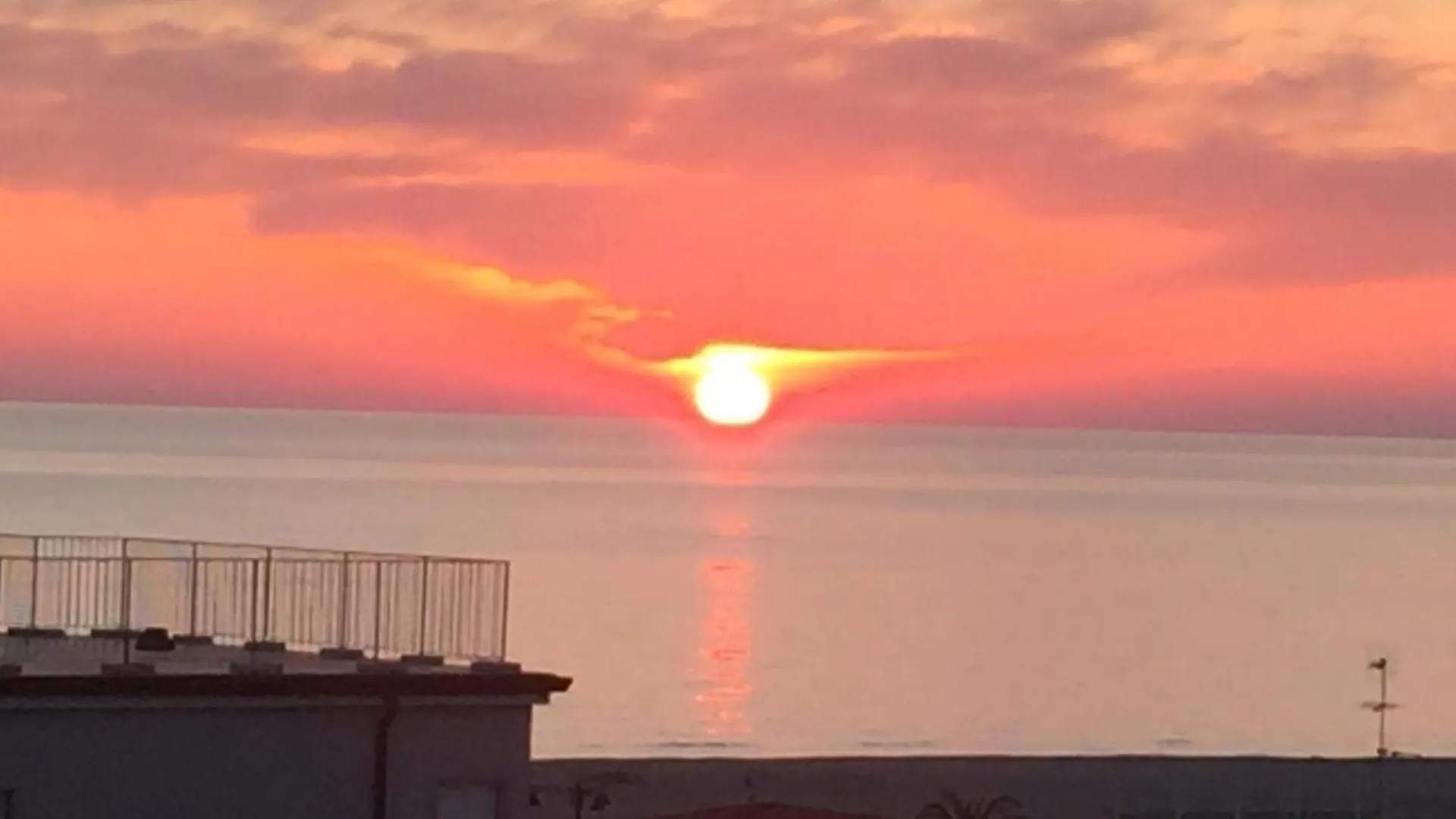 Attico Vista Mare-Monti Apartment Viareggio