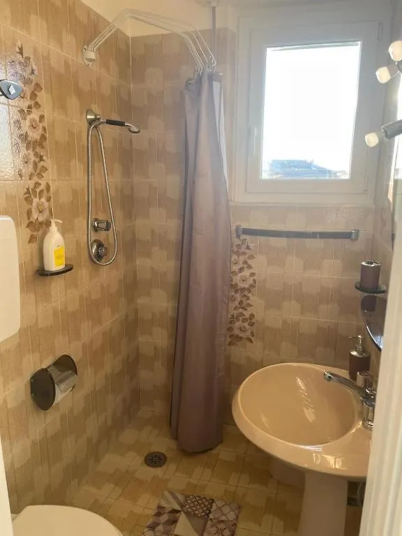 Attico Vista Mare-Monti Apartment Viareggio