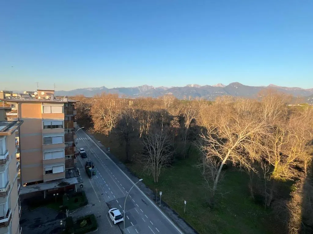 Attico Vista Mare-Monti Apartment Viareggio